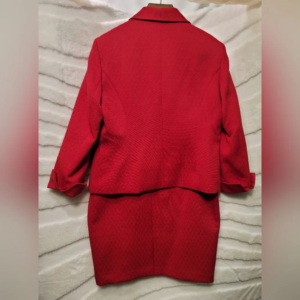 Le Suit Women Size 16 Pink Polyester Blazer Skirt Suit Lined Notch Collar 2PC - Picture 2 of 16